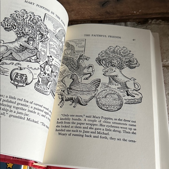 Set of 4 Mary Poppins Hardcovers//Book of the Month Club Editions P. L. Travers - Picture 5 of 6